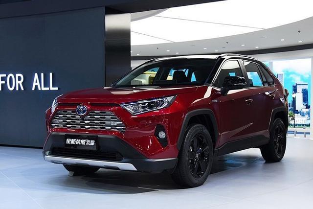 rav4荣放-问一下，准备月底买新款荣放，买车提车需要注意什么？有什么购车经验？准备全款买。