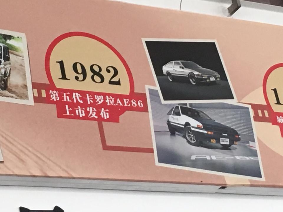 rav4荣放-父亲大人打了包票：
50万买两辆日系车，买日系车的原因是以前开92年的皇冠133，开了22年，开到120万公里，最后在14年被强制报废。报废前除了油耗大以外，没有其他问题，这几年还把一台12年的奥德赛开到35万公里了。

两辆车需要一辆轿车一辆suv：
SUV看中准备上市的荣放2.5混动四驱中配，内部资料指导价26.48万，预计落地30万，若找熟人二级经销商保守估计28万落地。
也就是说轿车留给我的预算，最大最大只有22万落地。
这个价位无非就是凯美瑞2.0，雅阁1.5t，阿特兹2.5，最多
