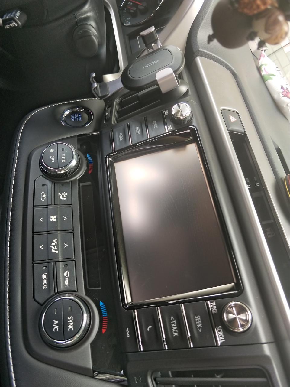 rav4荣放-这个的屏幕亮度怎么调？新手白天阳光反射根本看不清！