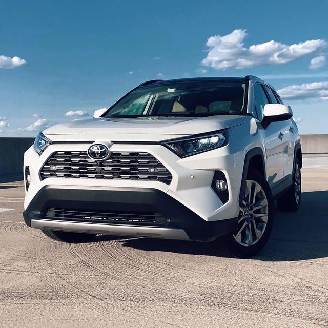 rav4荣放-新款十月上市，上市后什么时候有现车呢？要等多久？