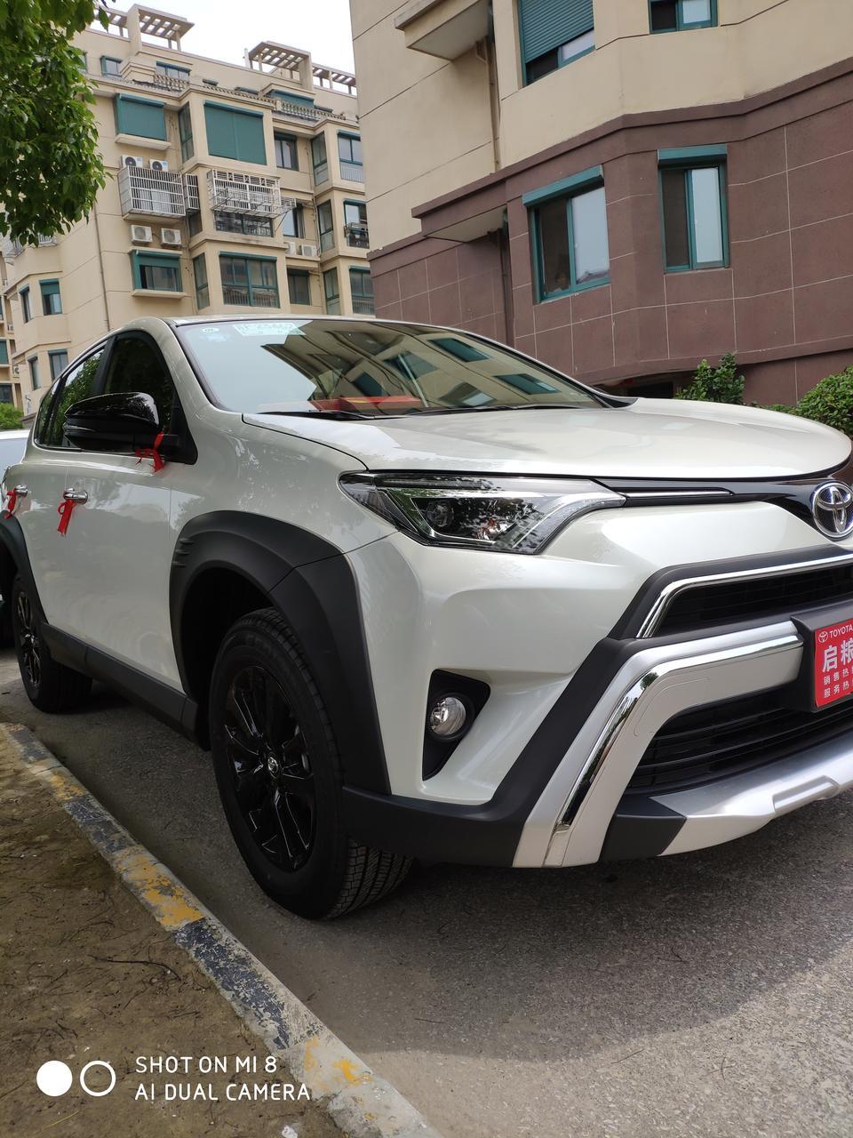 rav4荣放-今天喜提新车，帅不帅兄弟们。