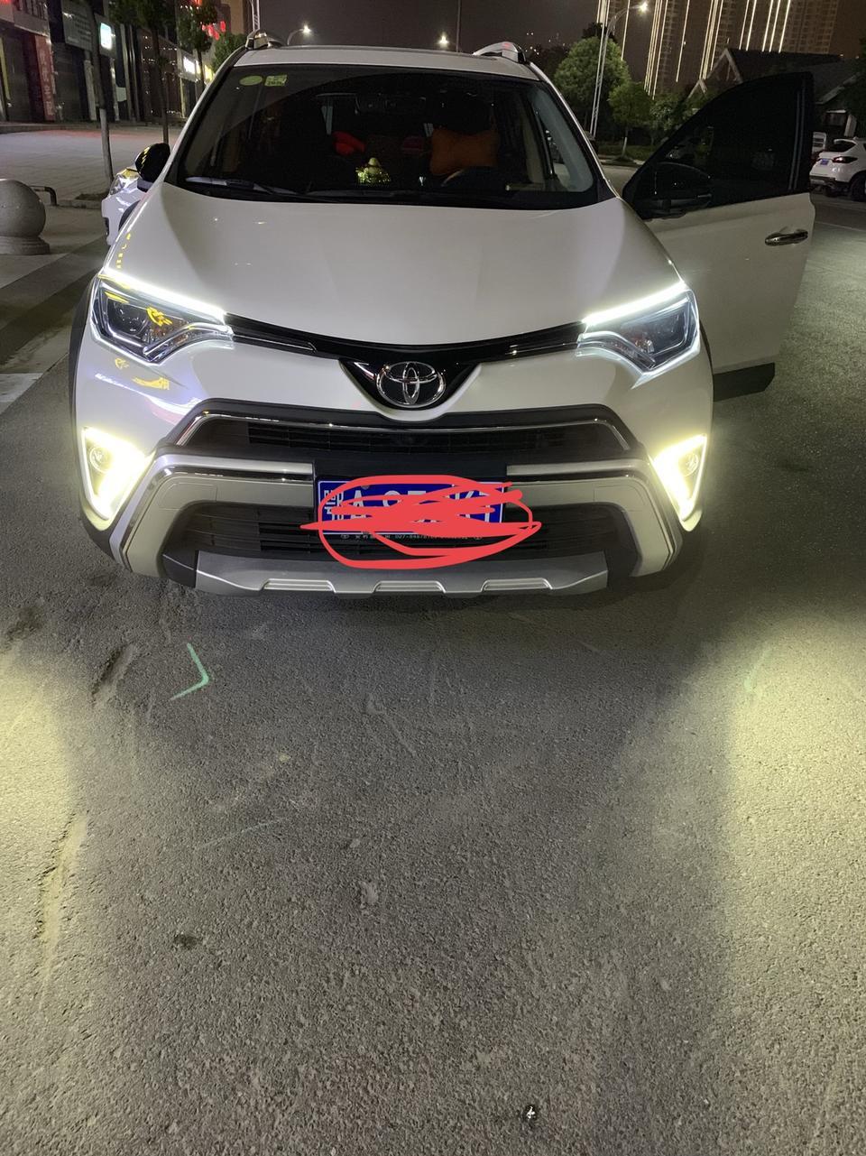 rav4荣放-灯带日行灯改装效果难看吗