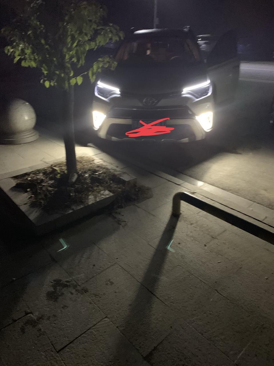 rav4荣放-灯带日行灯改装效果难看吗