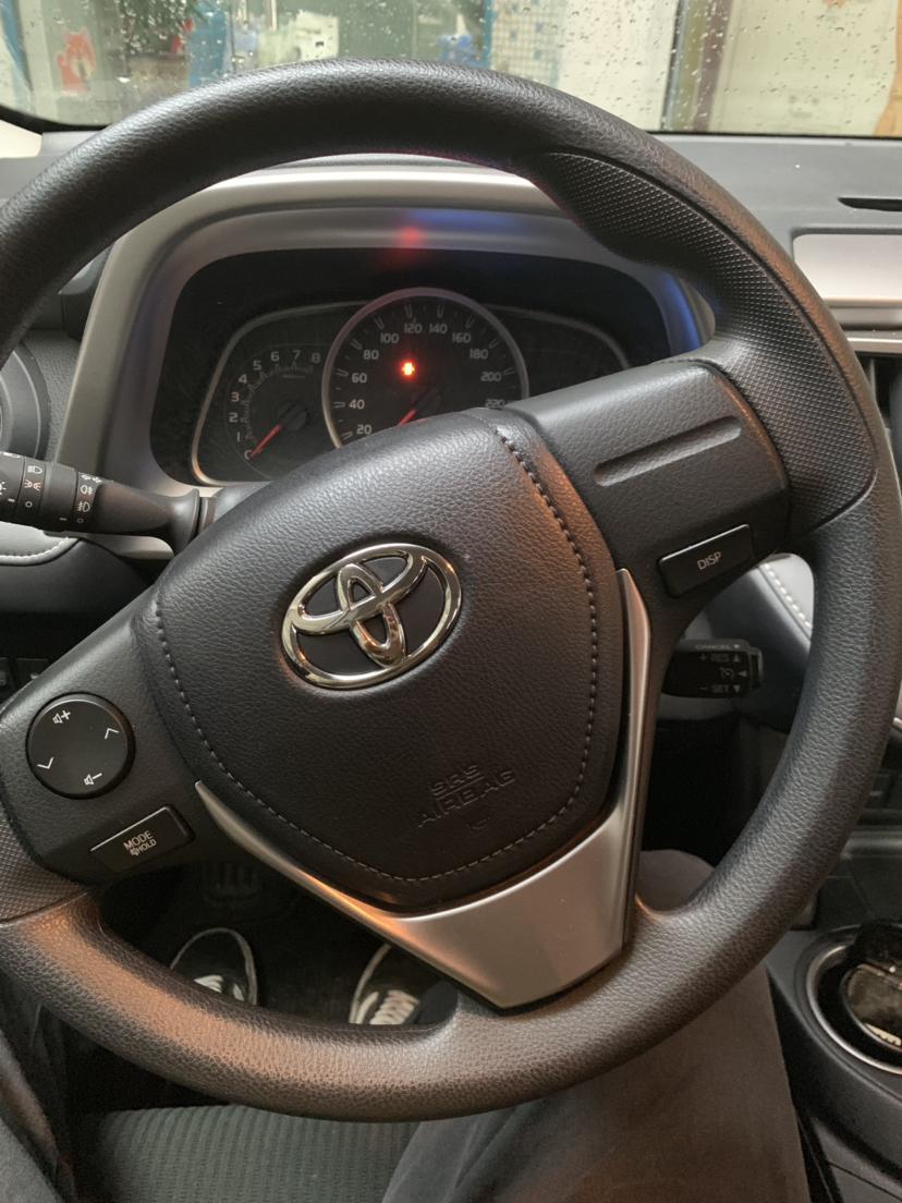 rav4荣放-rav4 19款cvt两驱先锋版有没有carplay的啊