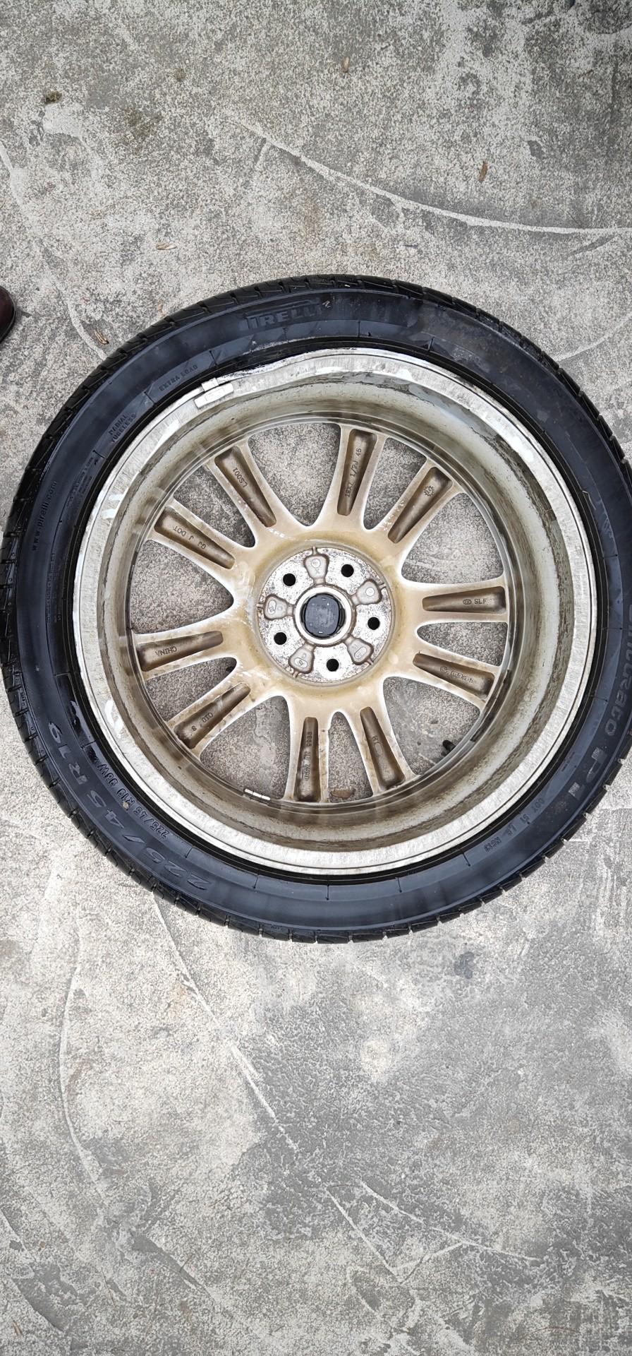 阿特兹轮毂磕坏了，这样能修吗？