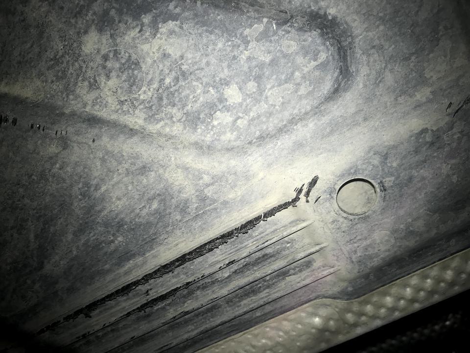 奔驰e级-这样呗刮蹭 会有内伤吗