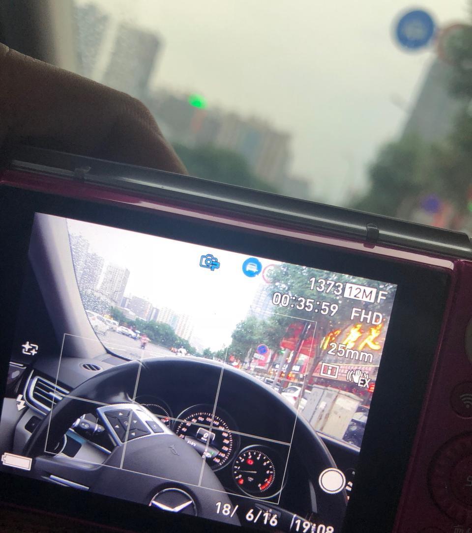 奔驰e级-豪华改运动违法吗
换前杠 后杠违法吗