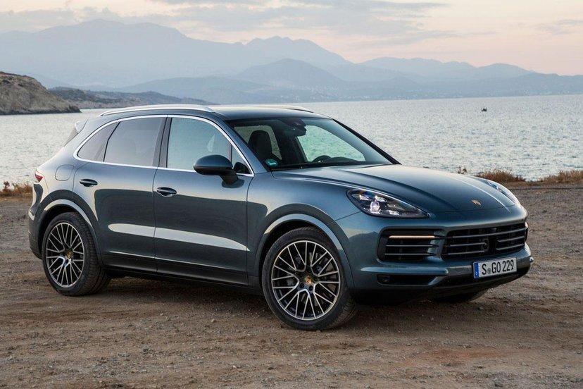 奔驰e级-卡宴柴油版，E coupe，GLC coupe，SLC 200，只能选一辆日常用车选哪款?