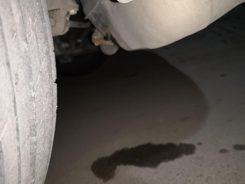冠道1.5  烟筒滴水 怎么回事？？