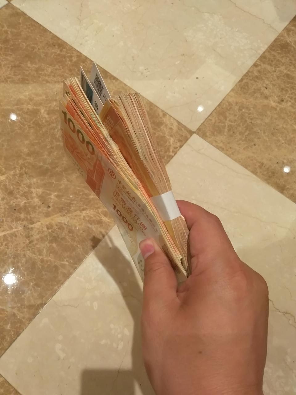 凯迪拉克ats-l-我想买一辆Atsl，山东的，可四s都没有车了，那里还能买到这款技术型的，白色车？