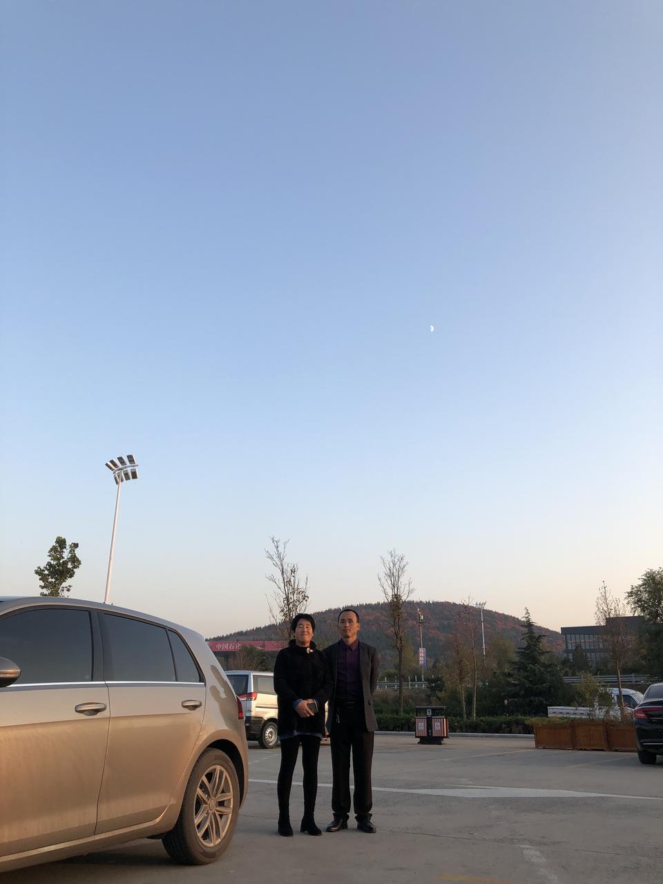 我得1.4t高尔夫，买了半年了，怎么现在提速声浪有点大哦