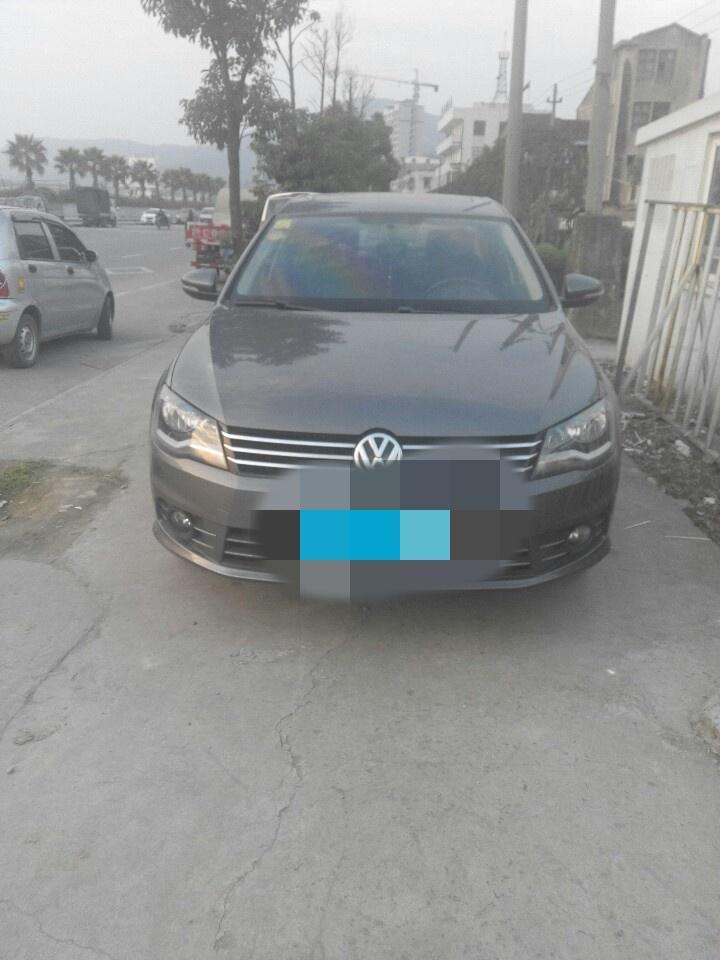 大众cc-我叔叔刚买不久的二手大众车，7.5万值不值？