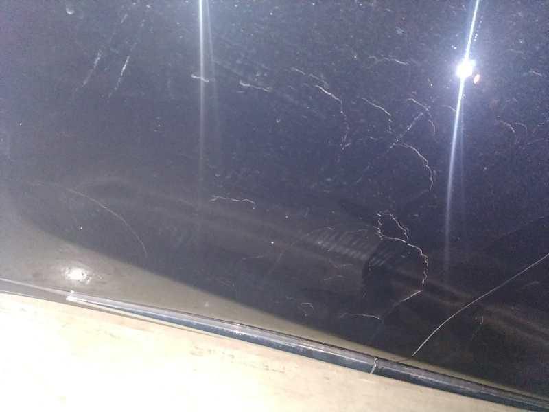 大家好，买了一辆1499燃油版唐，今天去提车，感觉是展示车，车面有一道划痕，不明显，车里面的坐垫保护套也没有（就是那个白色的套子）遮阳板没有保护膜，仪表盘没有保护膜，表显公里已经跑了37公里，轮胎看起来好像是在外面跑过一样。而且在车门上有很明显的贴过东西的样子，（这点我不确定，下面附图）在第三排有明显的脚印。是19年6月份的车，国五，保险买了，钱也付了，怎么办？
