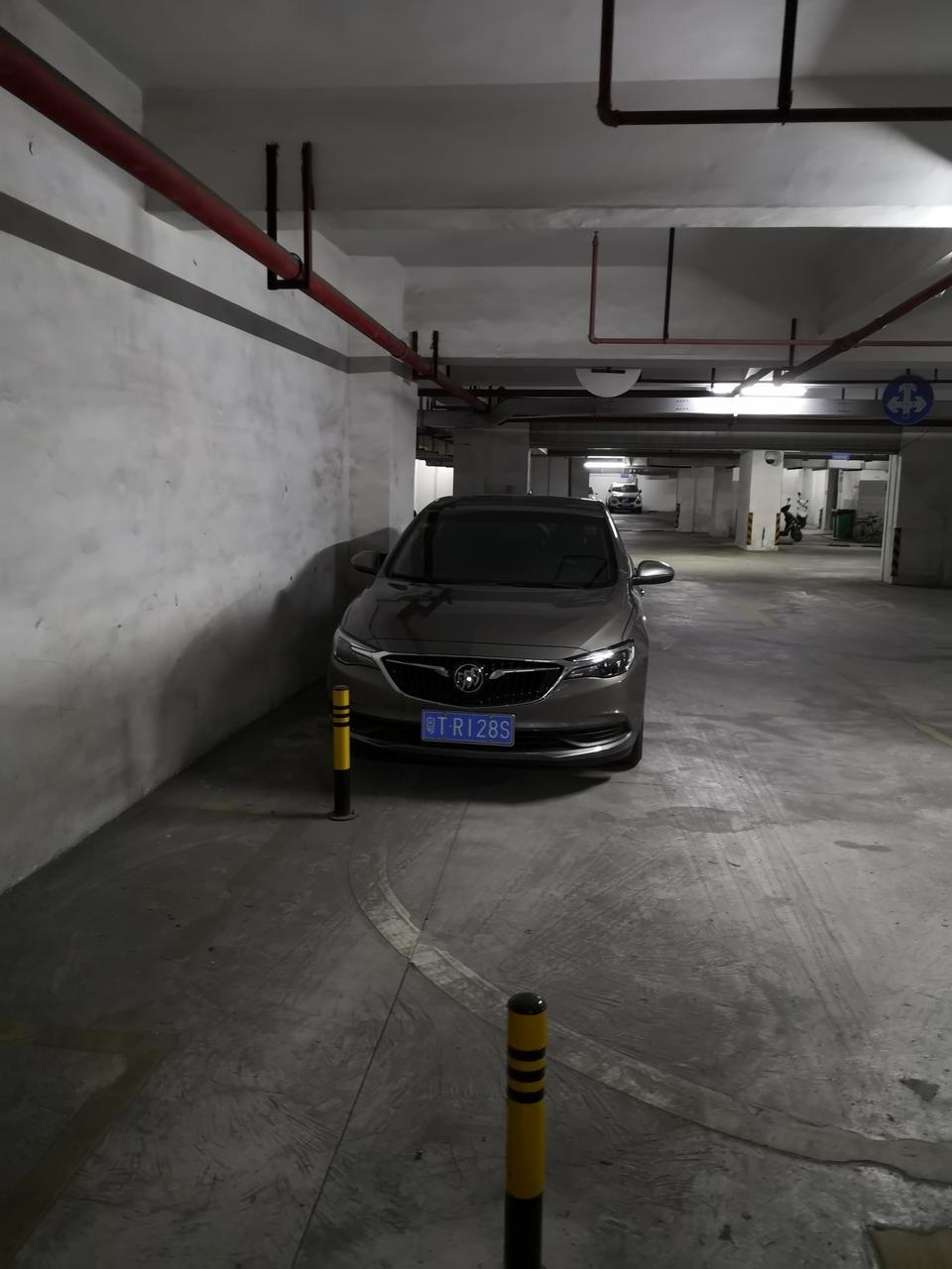 英朗-车位通道长期有车乱停，影响消防通道，有什么解决办法？
