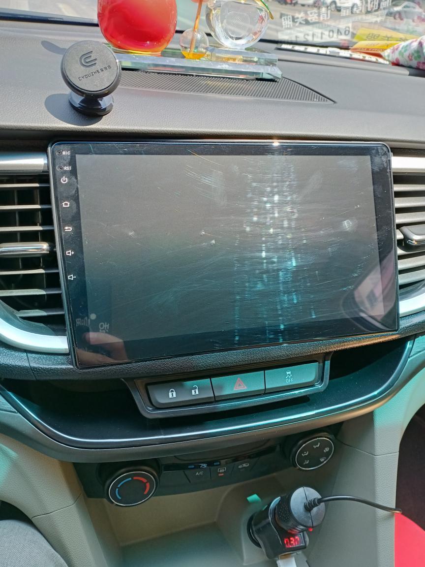英朗15T怎麼保存音樂在車上面
