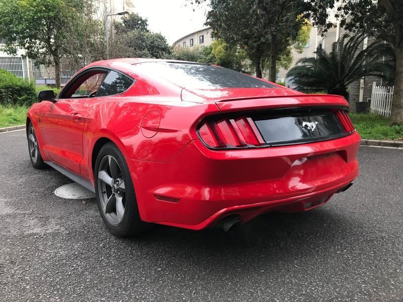 mustang-请问各位大佬，2.3t的美规和中规现在价格是多少？2018和2019的，我要的是成交价，可有大佬解答一番？那些拿着指导价来的别浪费时间了我看得到指导价。