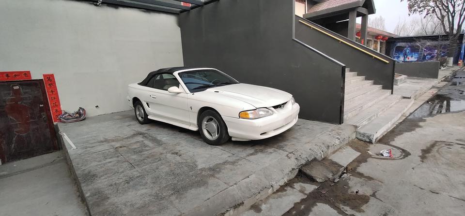 mustang-这是野马哪一款车？求解