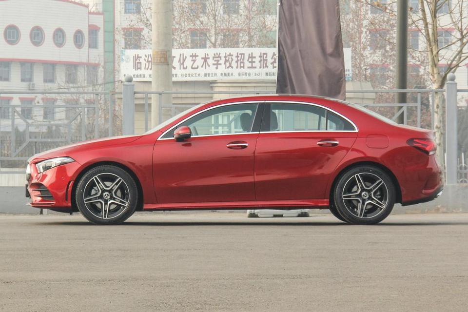 奔驰a级-贷款买车需要哪些条件？怎么办理