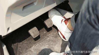 雷凌-自动挡车从D挡换到S挡，到底有哪些讲究？