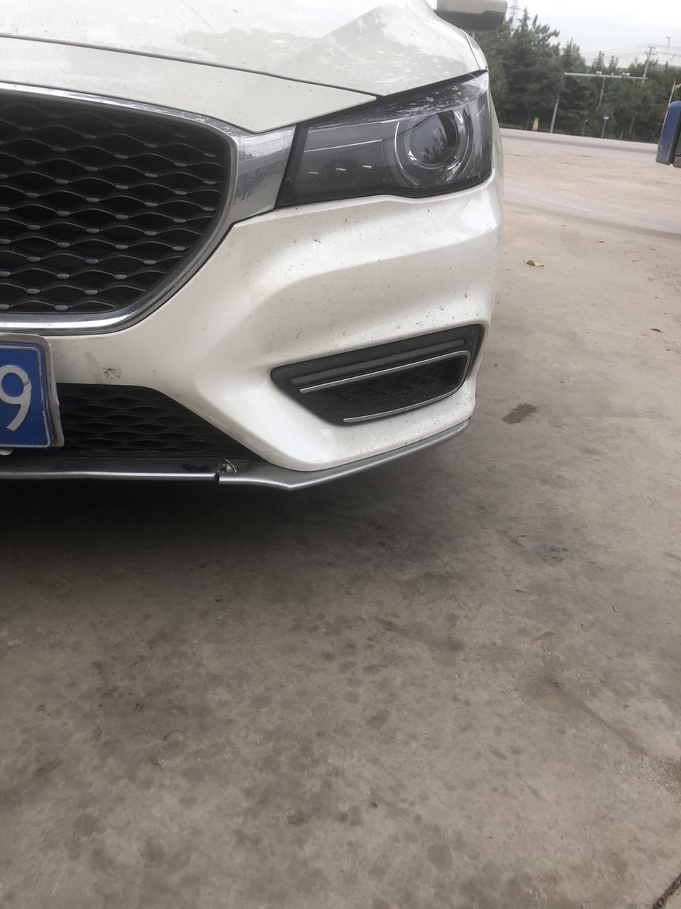 名爵6昨天撞了一个电动车，然后仪表盘的温度显示不显示了是哪里撞坏了吗求大神支招