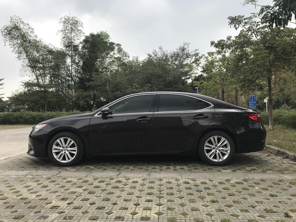 雷克萨斯es-ES250.雷克萨斯14年款，65000里程，车速60到80之间加速抖动，松开加速就不抖了，和100速后没感觉到抖，请问老司机这个问题怎么处理给个意见。