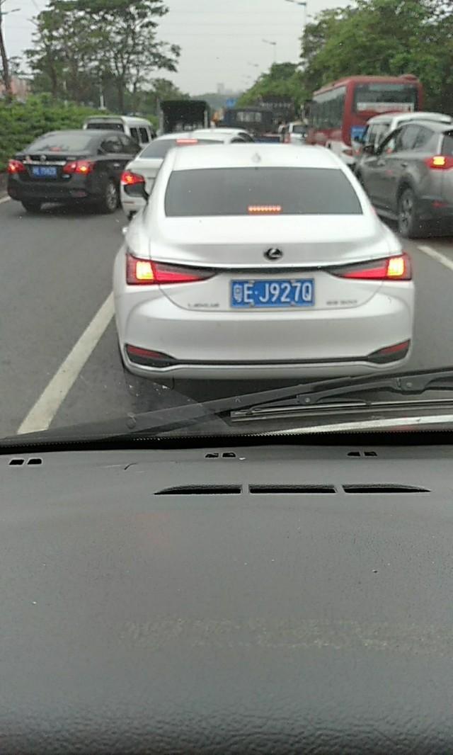 雷克萨斯es-是新款es200吗？