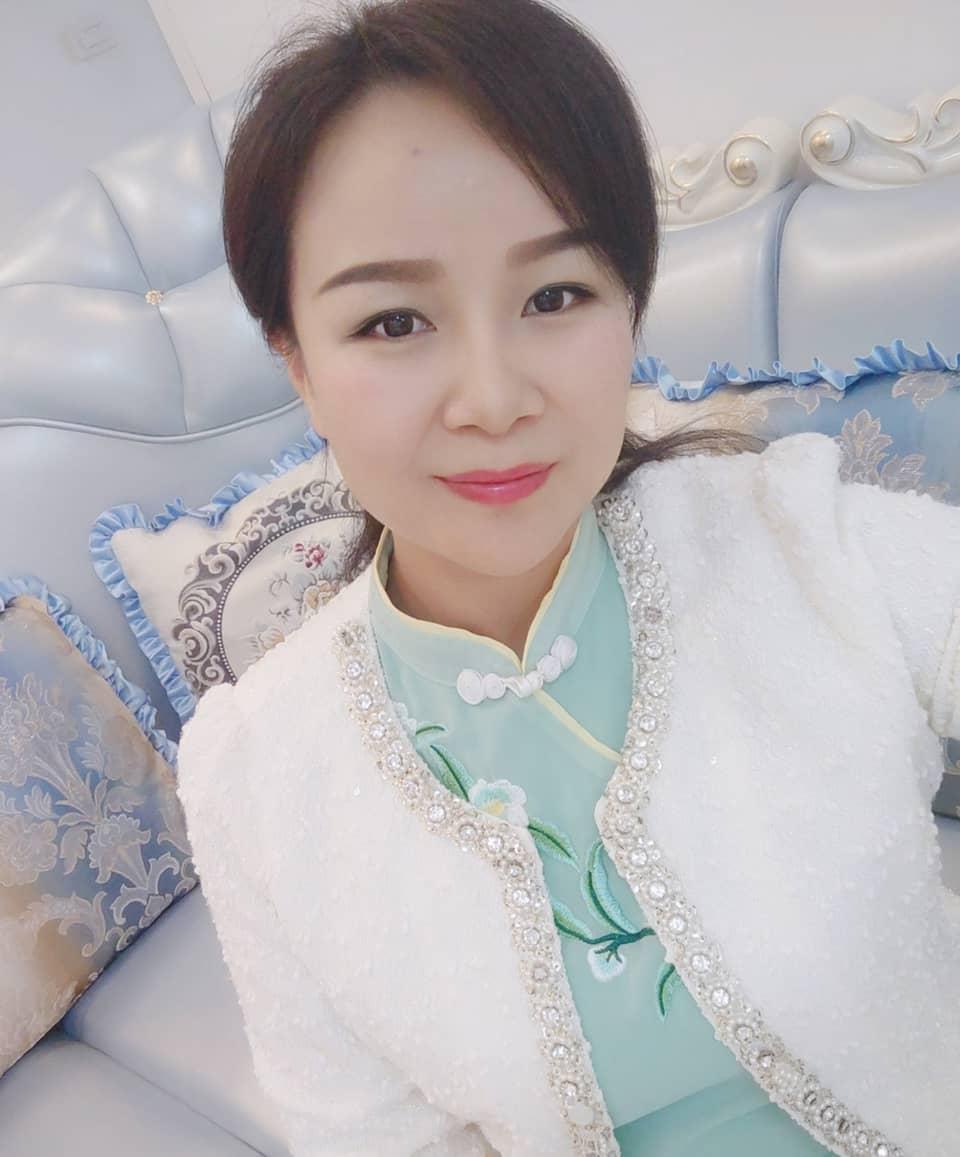 宝马1系-现在河南120i领先型运动版。落地多少钱。还有能跟销售要什么东西，比如送音响啥的。