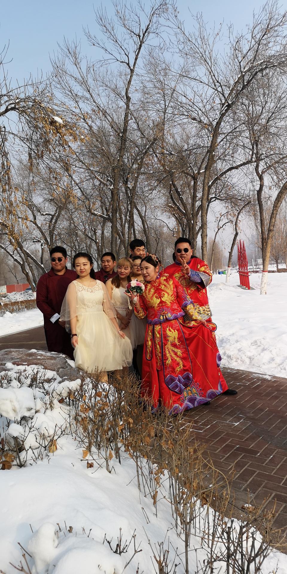 普拉多-这是什么车队在接亲？霸气十足，高大上！