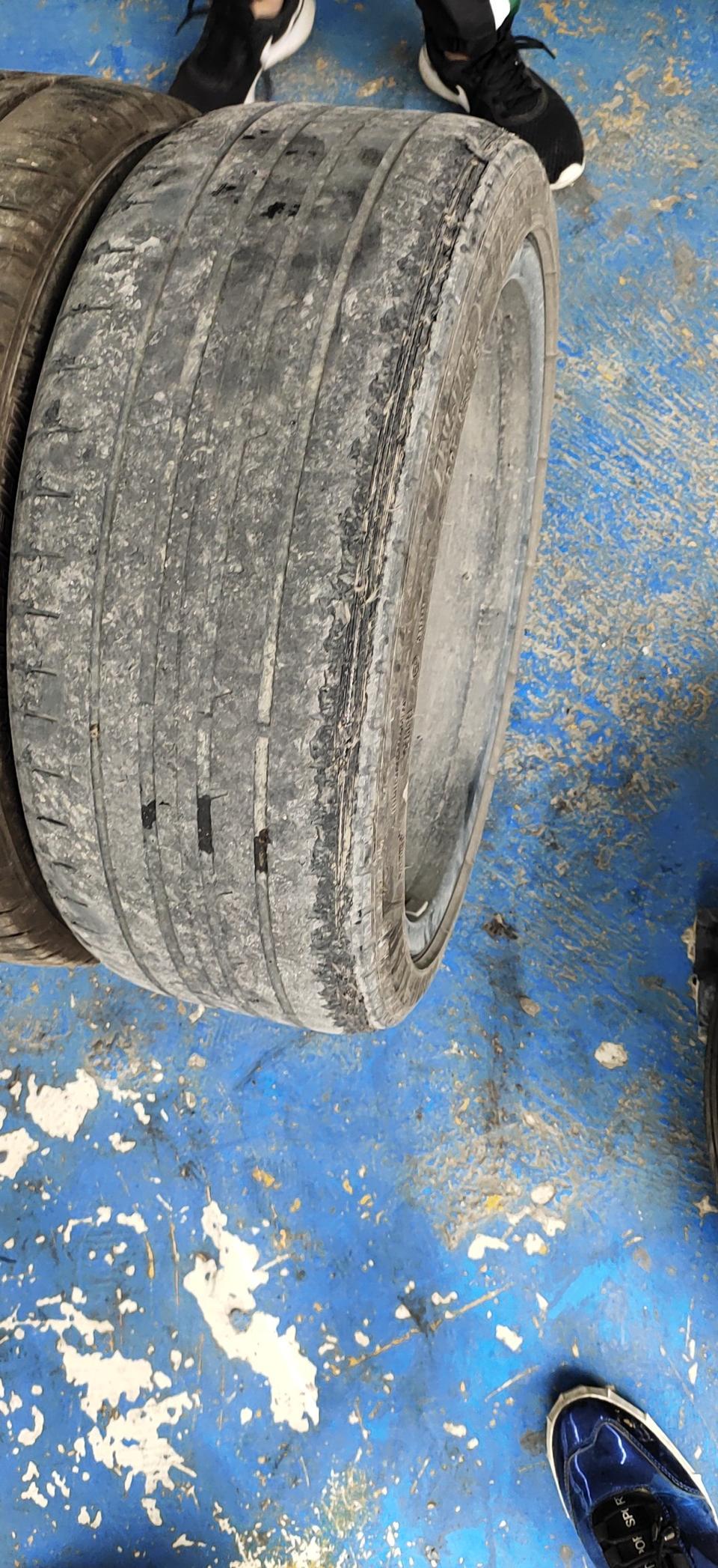 奔驰cla级-你们的车，跑高速有感觉啥东西一直在转动的声音吗？