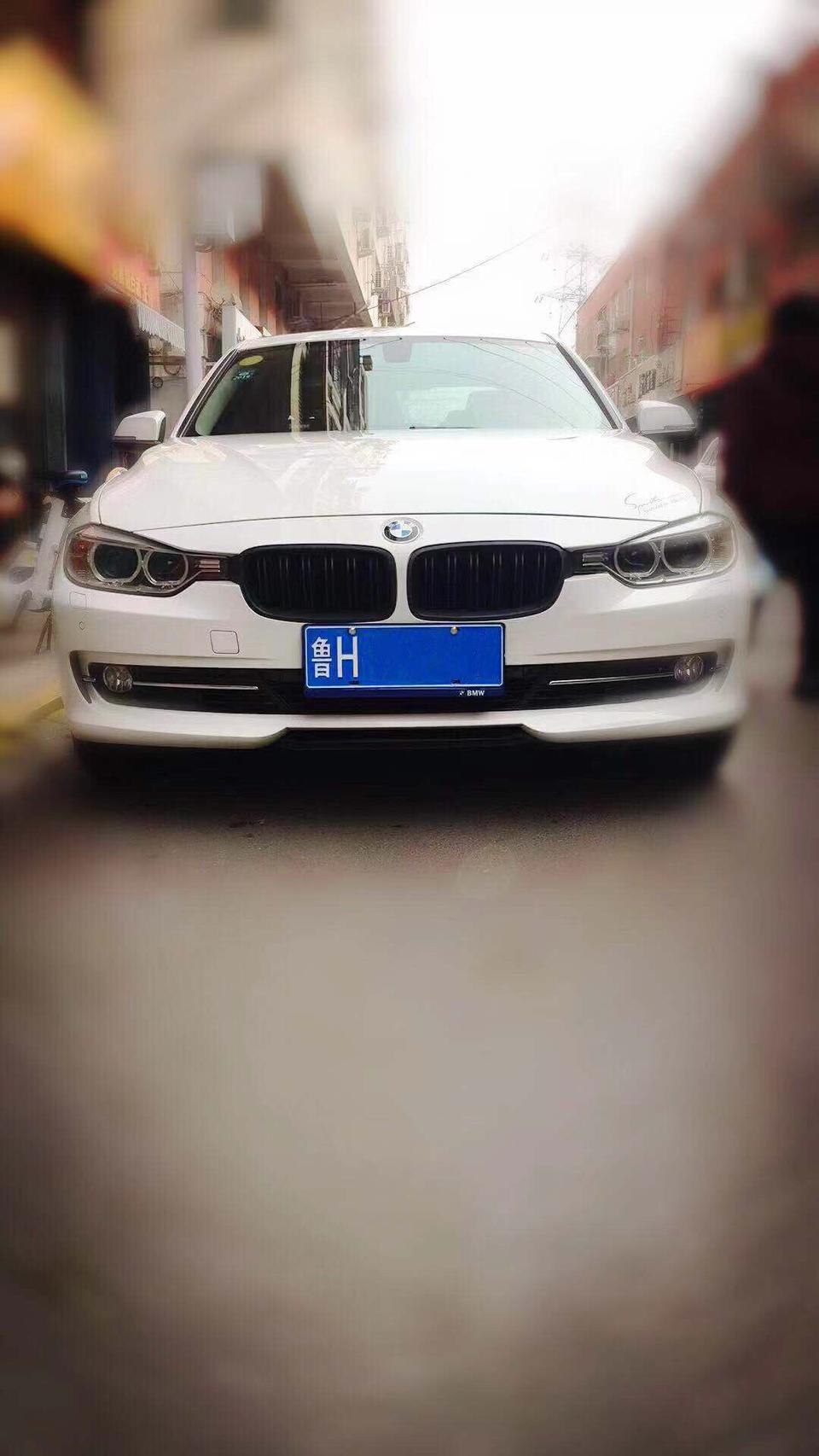 panamera-请教一下各位车主 10款现在30万能收到吗？ 我们这里小城市不限制国三国四这些！ 本人现在是辆宝马三系准备换个二手帕拉梅拉 谢谢各位了