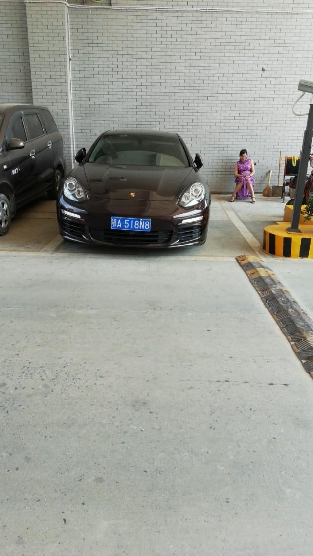 panamera-大家看看这是什么车，多少钱
