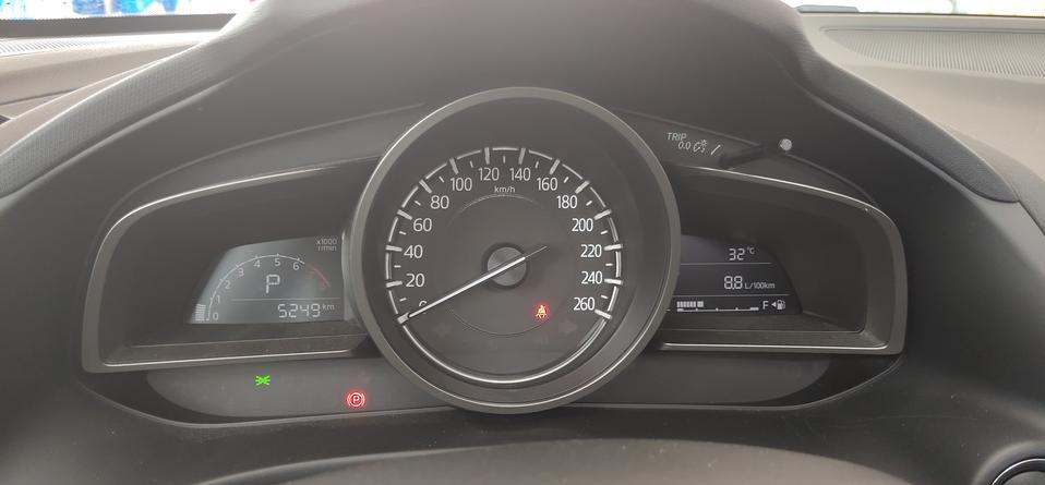 马自达cx-4-我是cx4车主，启动车子的时候P挂R挡有卡顿。而且声音还特别大。有时候换挡非常费力。去4S店找不到原因。4000公里之前换挡很轻松的。现在才开5000多公里。搞得我都想退货了。