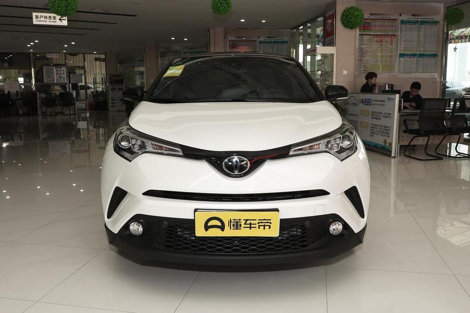 丰田c-hr-请问江苏常州这边，领先天窗版多少钱能落地呢，周边城市也可以，最高预算17万。准备入手中。。。