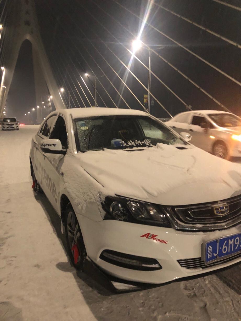 帝豪百万款一二档难进怎么回事 跟有东西别着似的