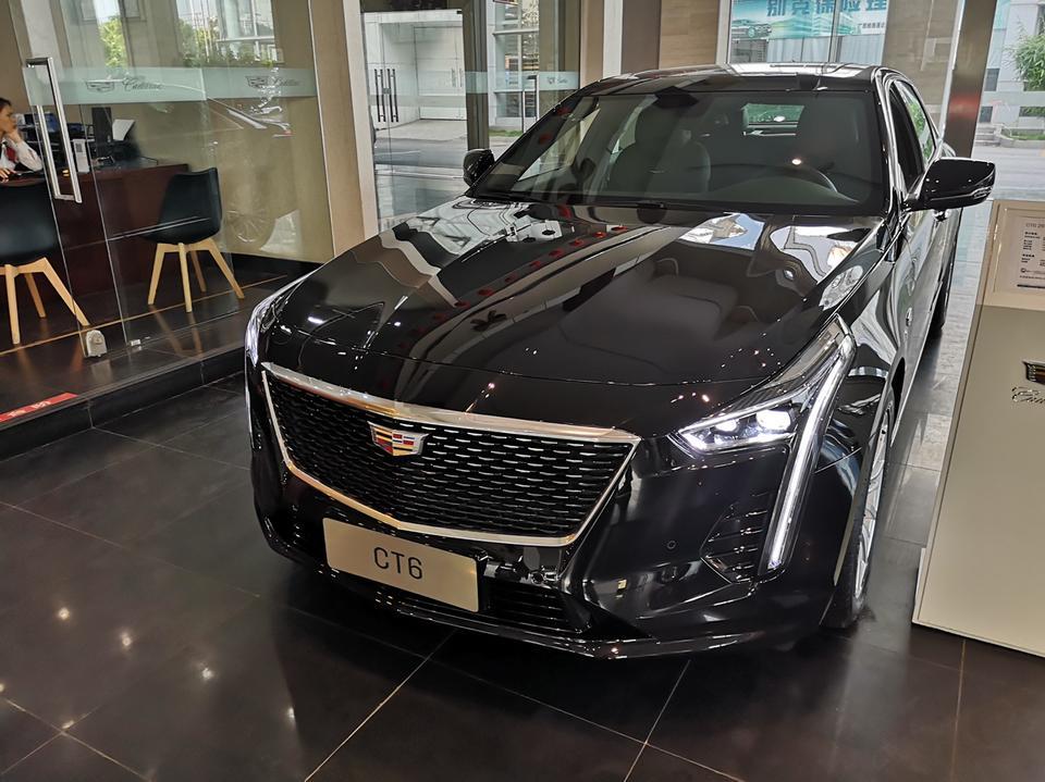 凯迪拉克ct6-19款 28T铂金版 CT6，4S店接待讲可以优惠到15万；这个价格怎么样，算不算最优惠的？