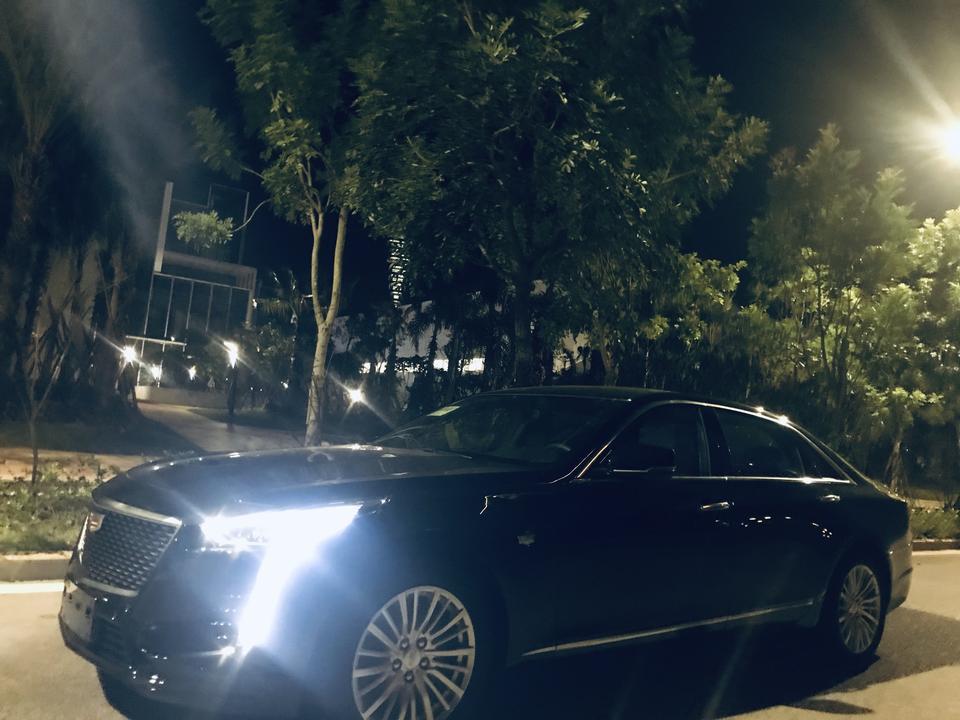 凯迪拉克ct6-福建漳州这边，贴车衣改色大概多少钱啊。