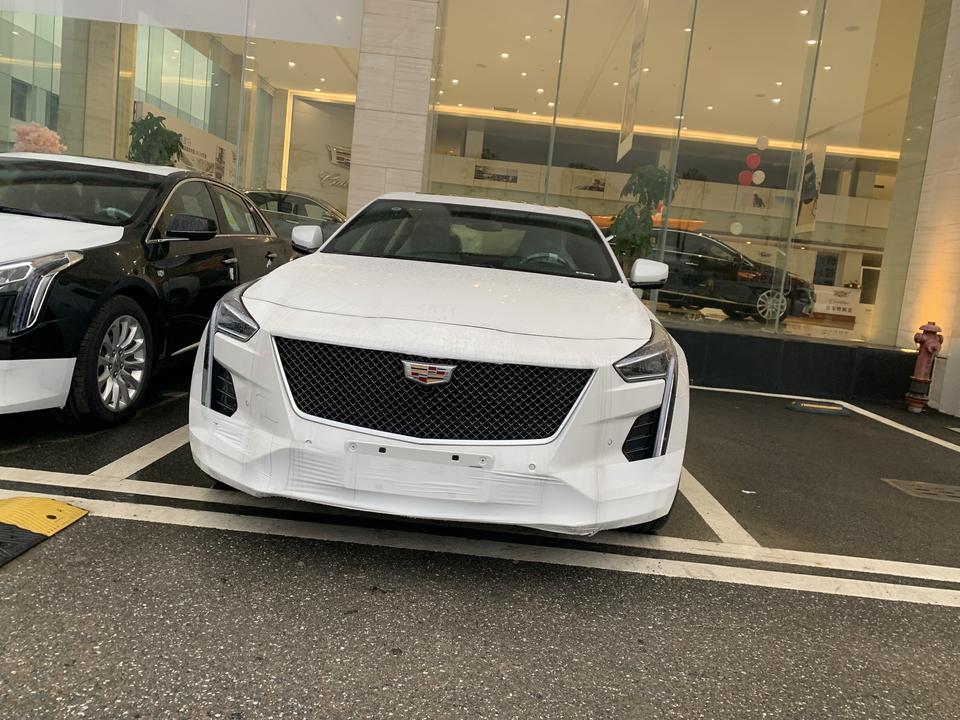 凯迪拉克ct6-今天终于谈好了一台领先运动CT6有点小兴奋，也有点小担心，兴奋的是终于选好自己喜欢的车型，担心的是不知道买了后会不会后悔！