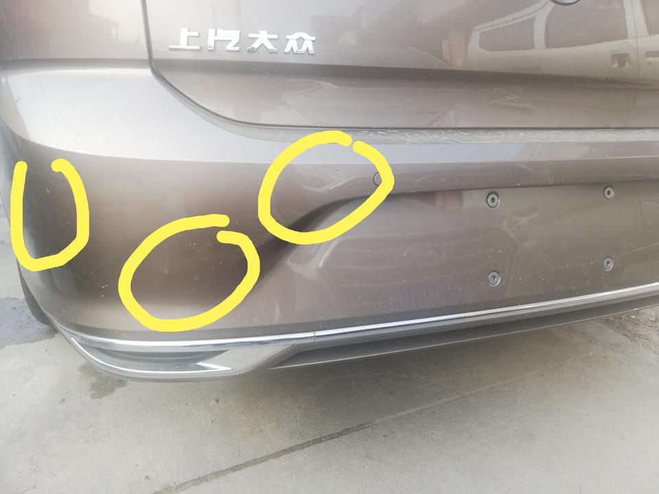 凌渡-白天拍的不清楚，比较一下晚上拍的，喷漆能搞定了吗，还没上牌的新车，