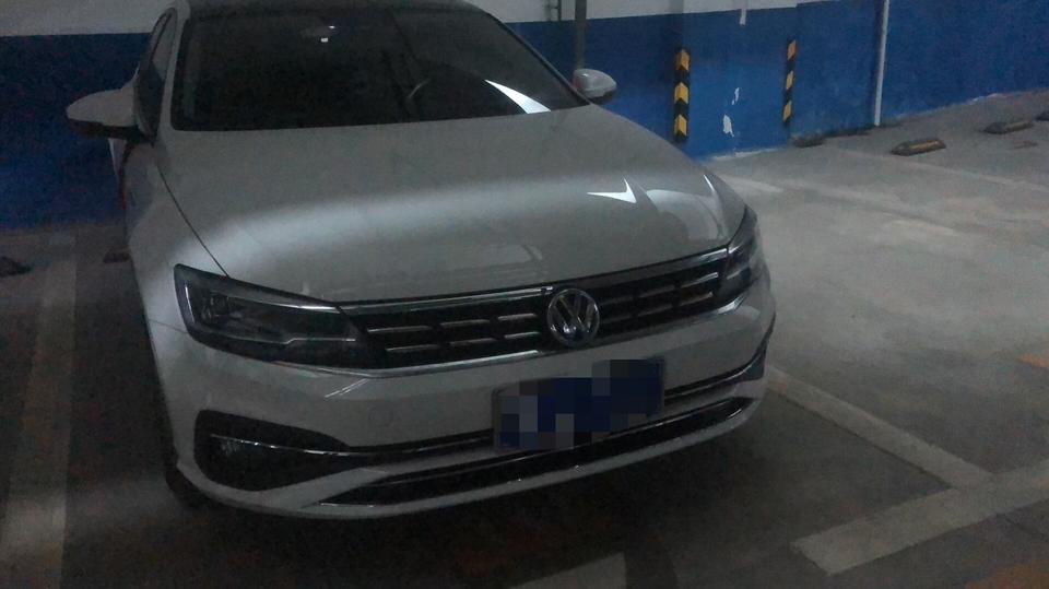 各位前辈们，打扰一下，我去年提的车，凌渡19款230，想改个音响，市面上有很多牌子，我再某宝查了一下有柏林之声 漫步者 jbl和其他，我想改个音响不知道改什么样的好，预算3000把，前辈们有改过的吗？推荐一下，拜托了！