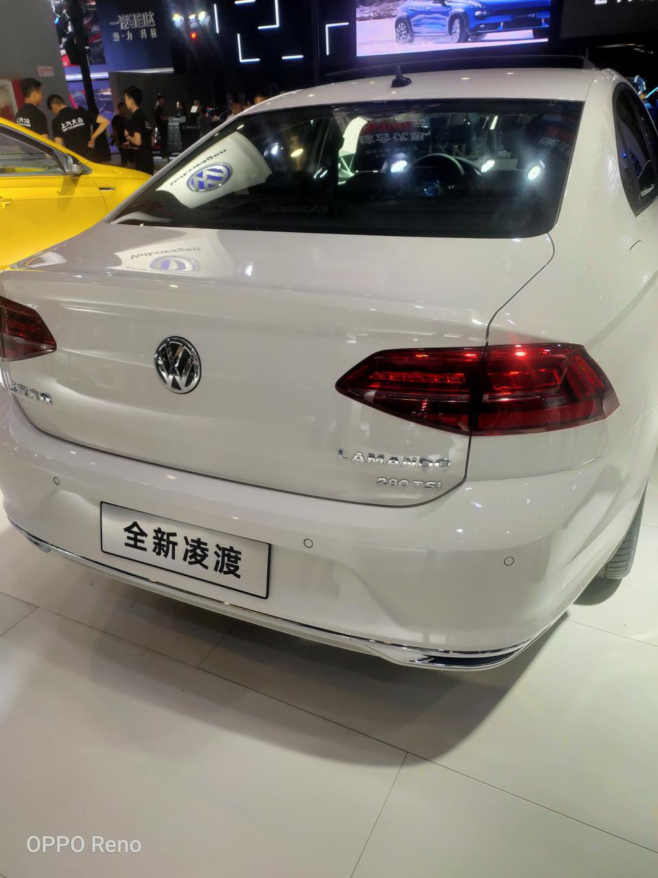 今天看的凌渡。差不多17万多一点能拿下！这个价格合适吗