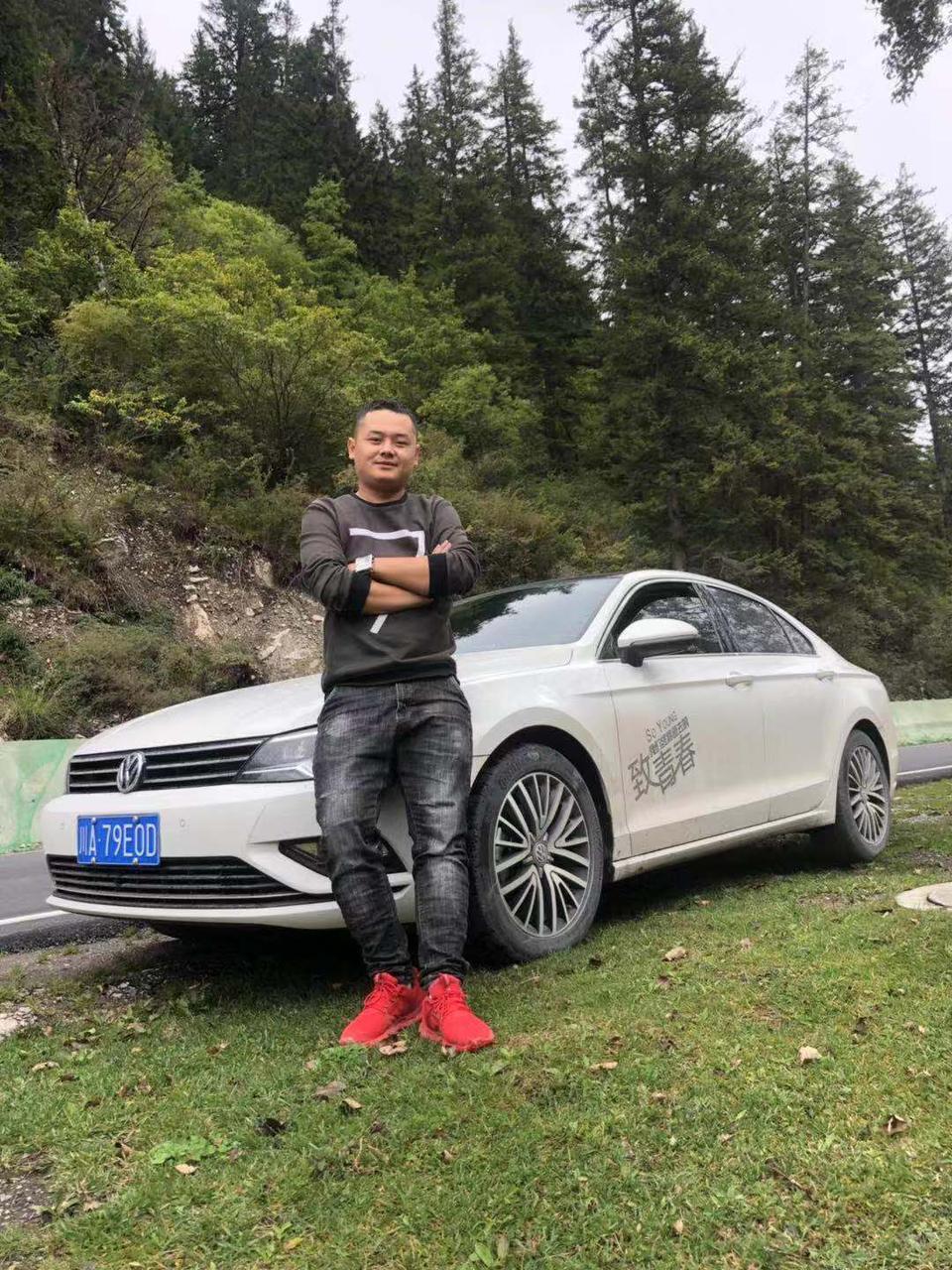 大众凌渡过坑右前轮有异响是什么情况