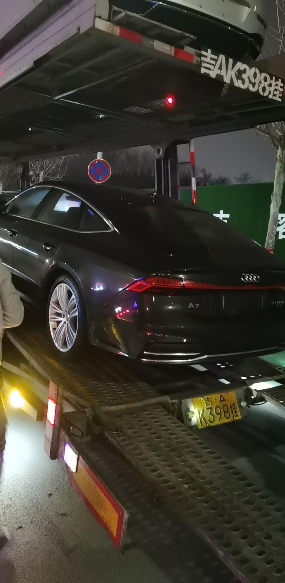奥迪a7-19款A7是没有无线carplay么 网上找的怎么和实际操作不一样呢