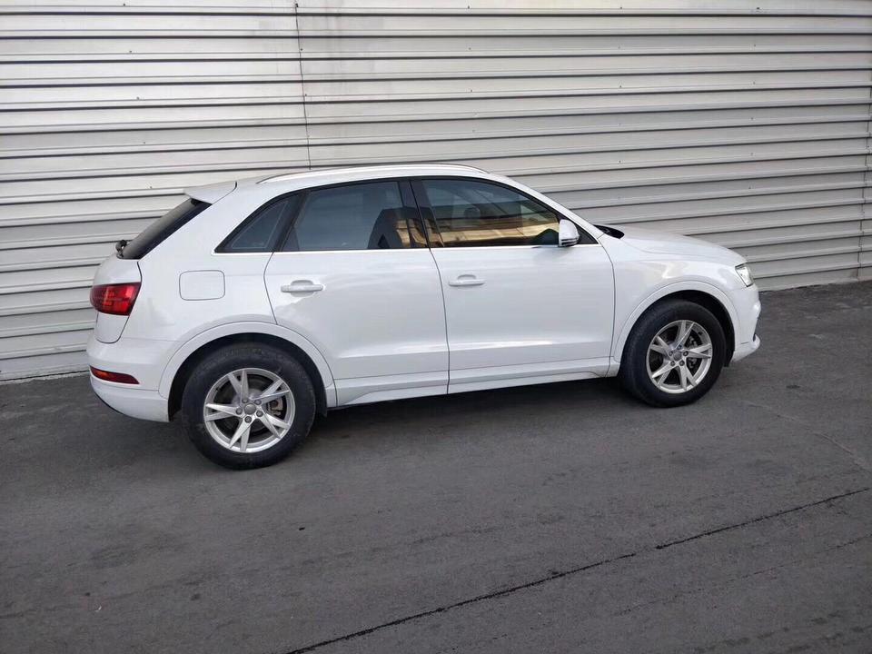 奥迪Q3后备箱是电尾门，今天早上在洗车店洗车，洗车店大哥打开后备箱后清理了一下，就用手强拉回去。请问各位懂车的大神，这样操作对奥迪这个电尾门液压杆或者系统有影响吗？