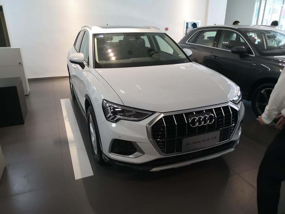 奥迪q3-各位，有人买过新q3黑色的吗，貌似都没有啊