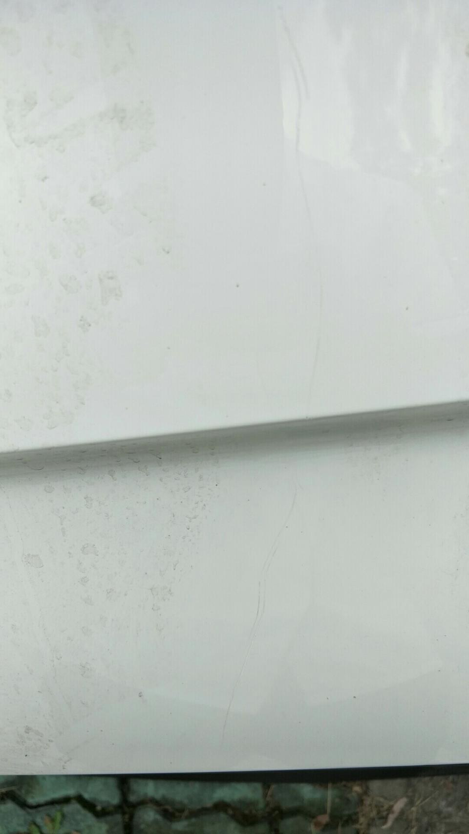 途观l-爱车被人划了，怎么办？各位给个意见看看怎么弄
