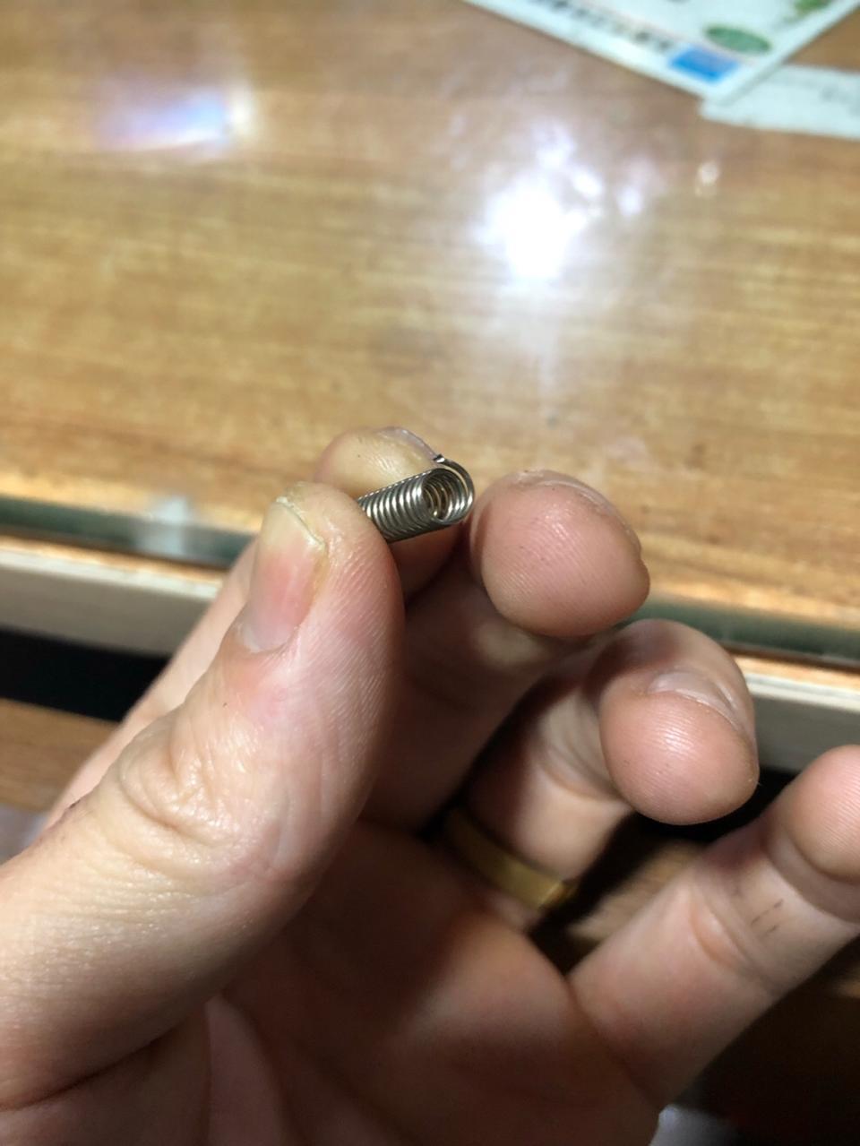 途观l-有谁知道一个弹簧的尺寸