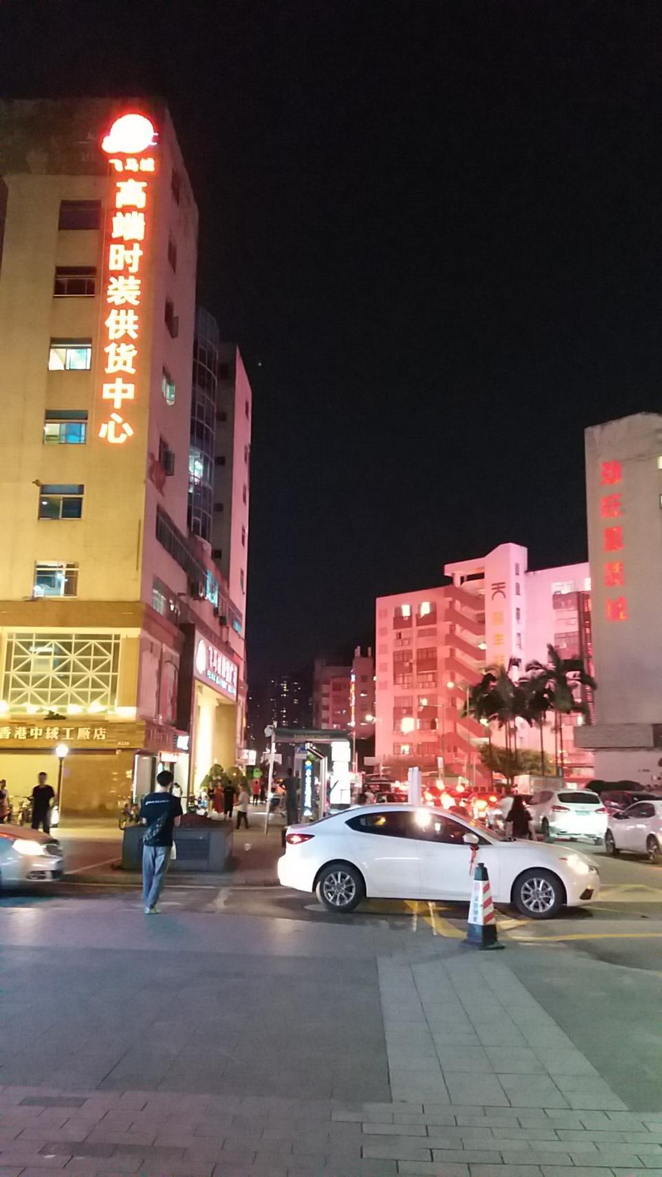秦pro dm-我的秦，市区纯油开着今天电只有5%了，发动机不给充会电吗？我这样明天就开不了，在没电的状态下，只有油，感觉车发出的声音也不一样，奇怪了，不知道有没有达人替我回答下，谢谢了