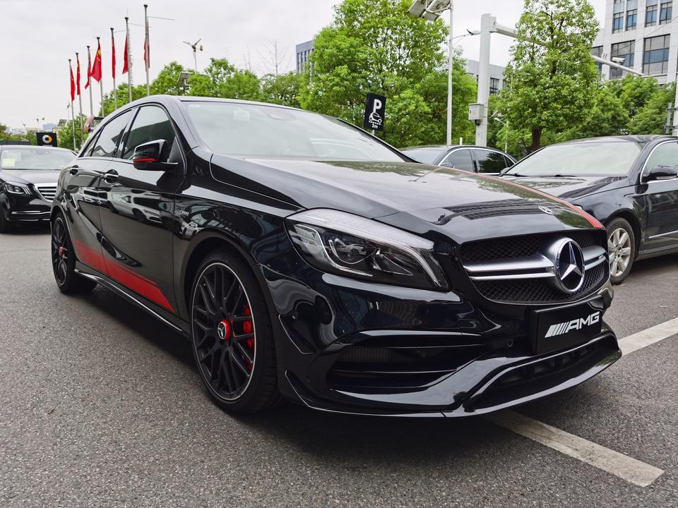 奔驰a级amg(进口)-除了颜色外 其他别的地方有区别么 盆友们