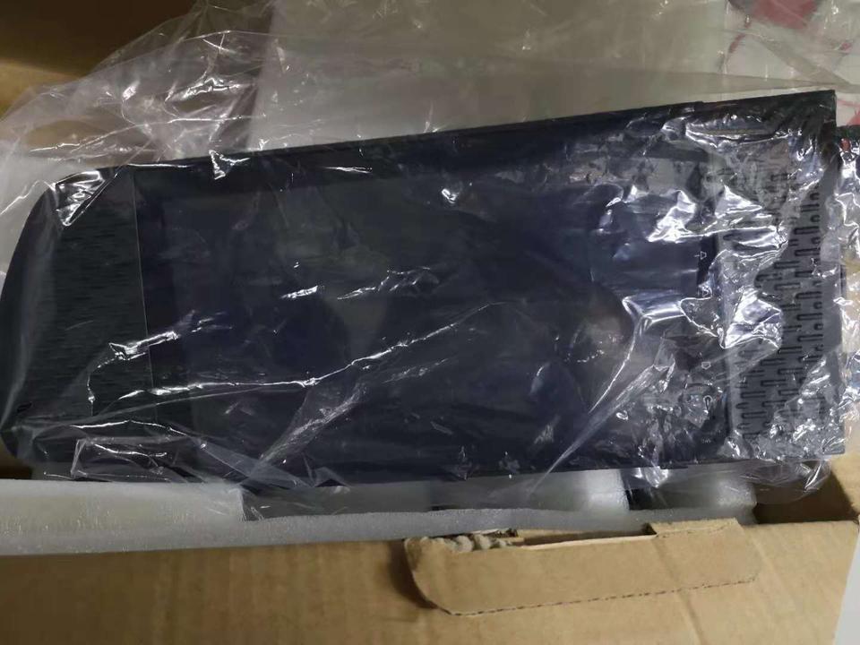 启辰t90有10.1的中控屏吗？买了18款的自动低配，要求送12.3的中控大屏，结果四儿子那坑爹的货不知道从那里给我来个10.1屏。