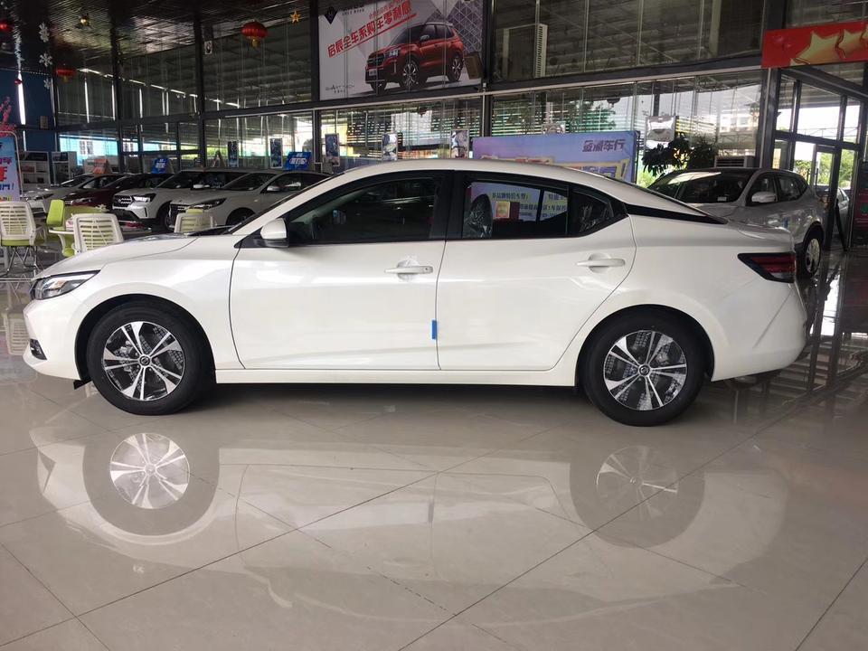 2020款轩逸1.6L cvt白色悦享版146900贷款六万36期
各位车友这个价格合适吗？
坐标 江苏无锡